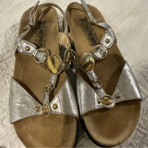 Mephisto Women's Metallic Silver Sandals